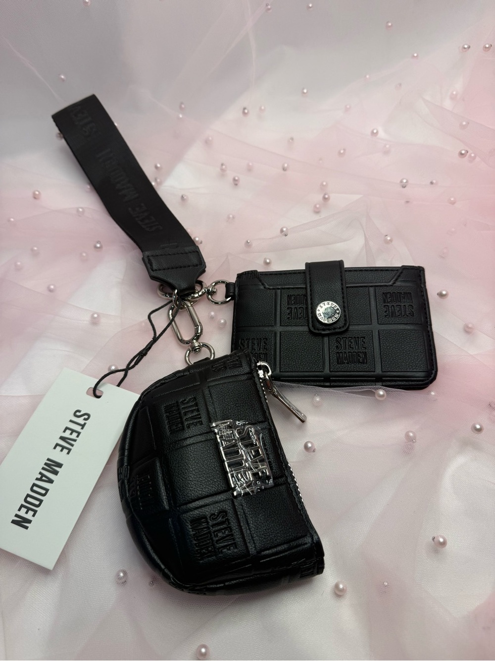 Steve Madden Wristlet